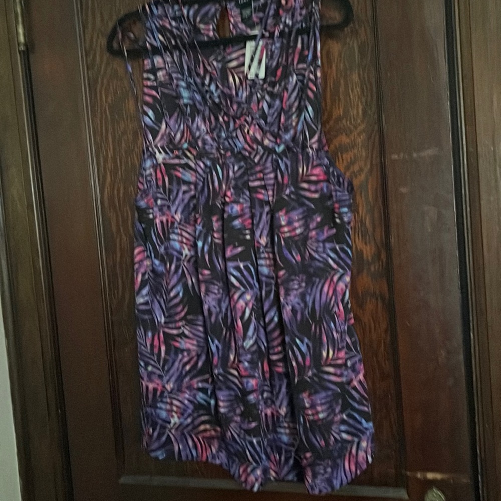 Torrid tank size 3 with a palm leaf print